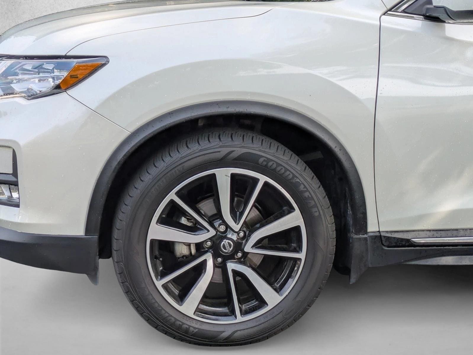 2019 Nissan Rogue SL - Photo 14