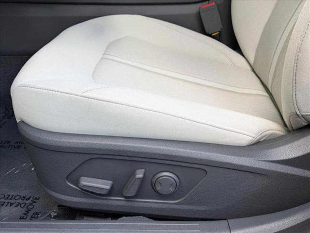 New 2025 Hyundai Sonata Hybrid SEL 4dr Car