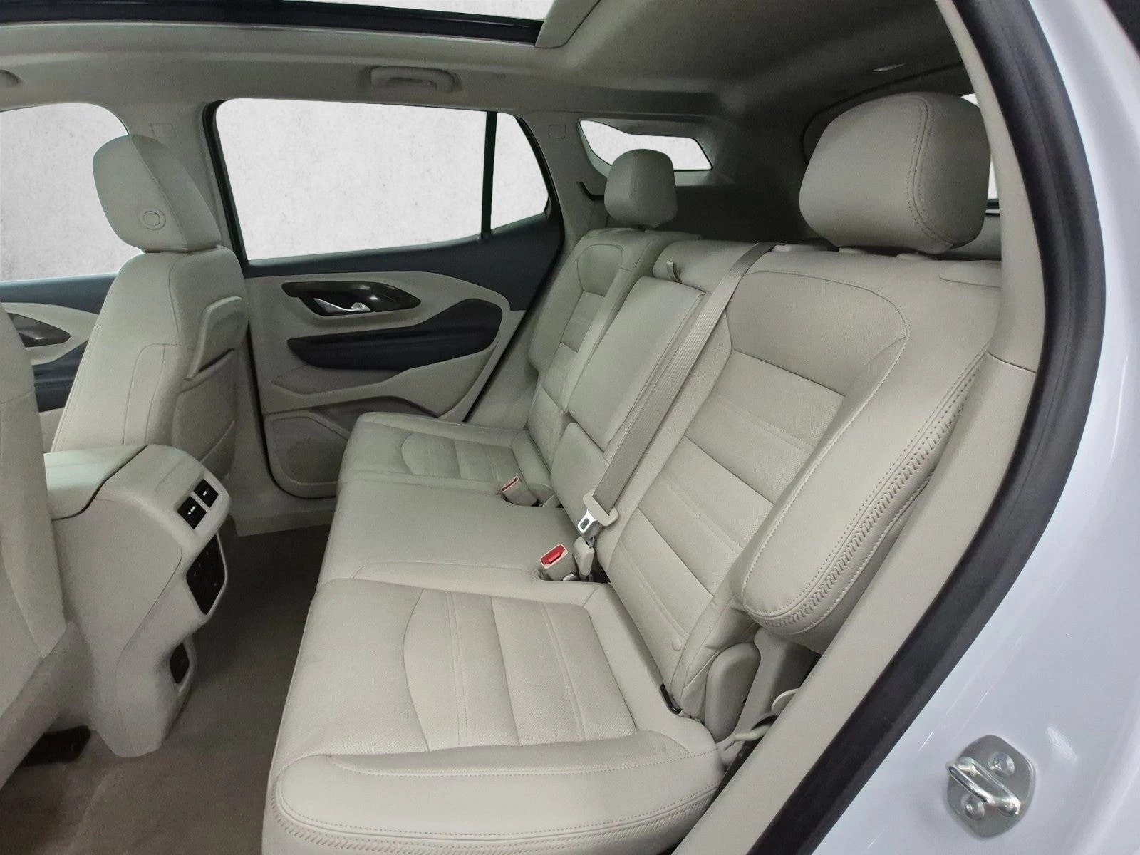 2024 GMC Terrain Denali - Photo 22