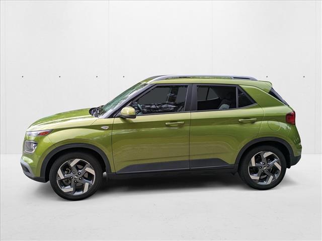 2023 Hyundai Venue SEL photo 3