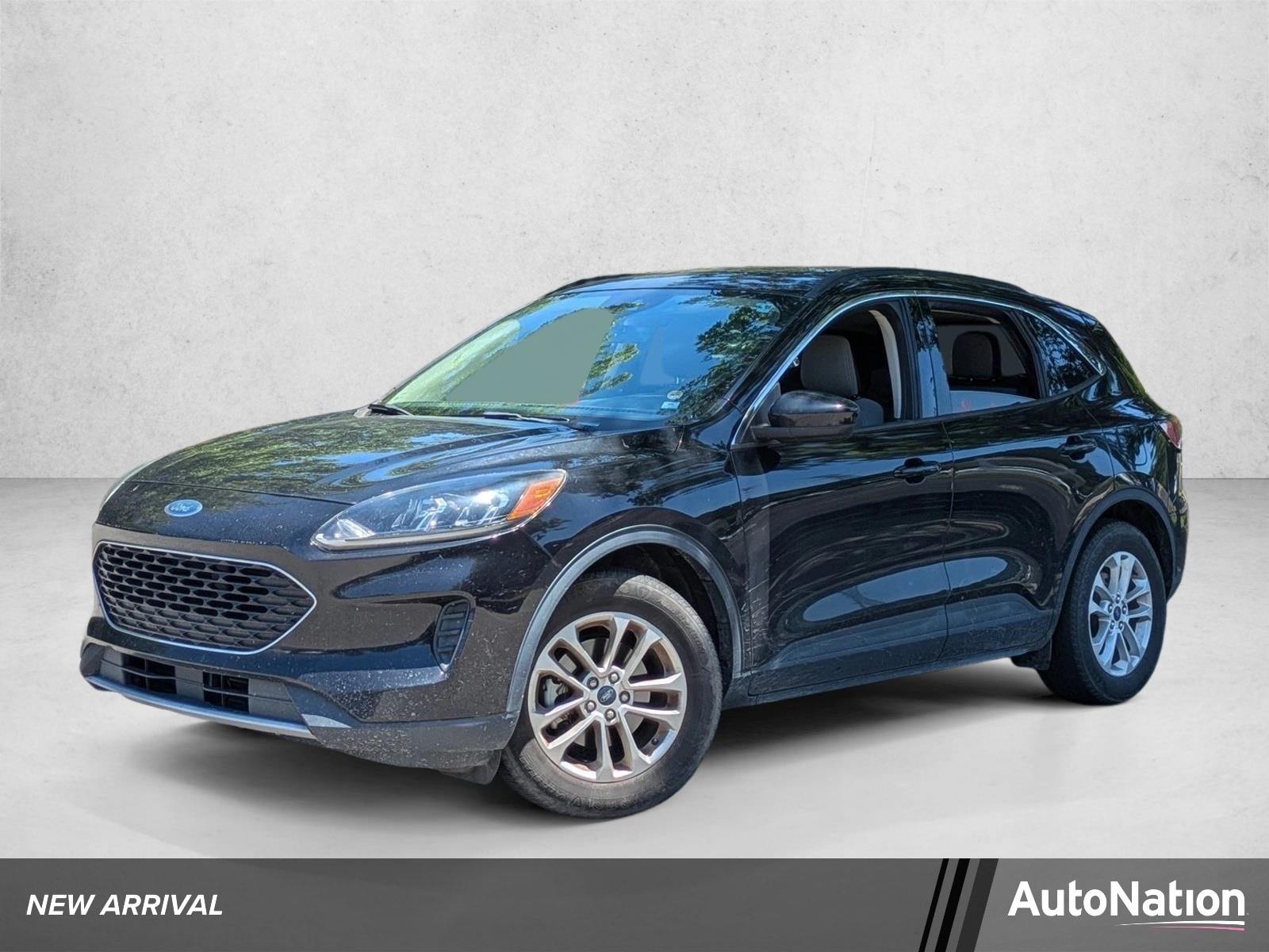 2020 Ford Escape SE FWD's photo