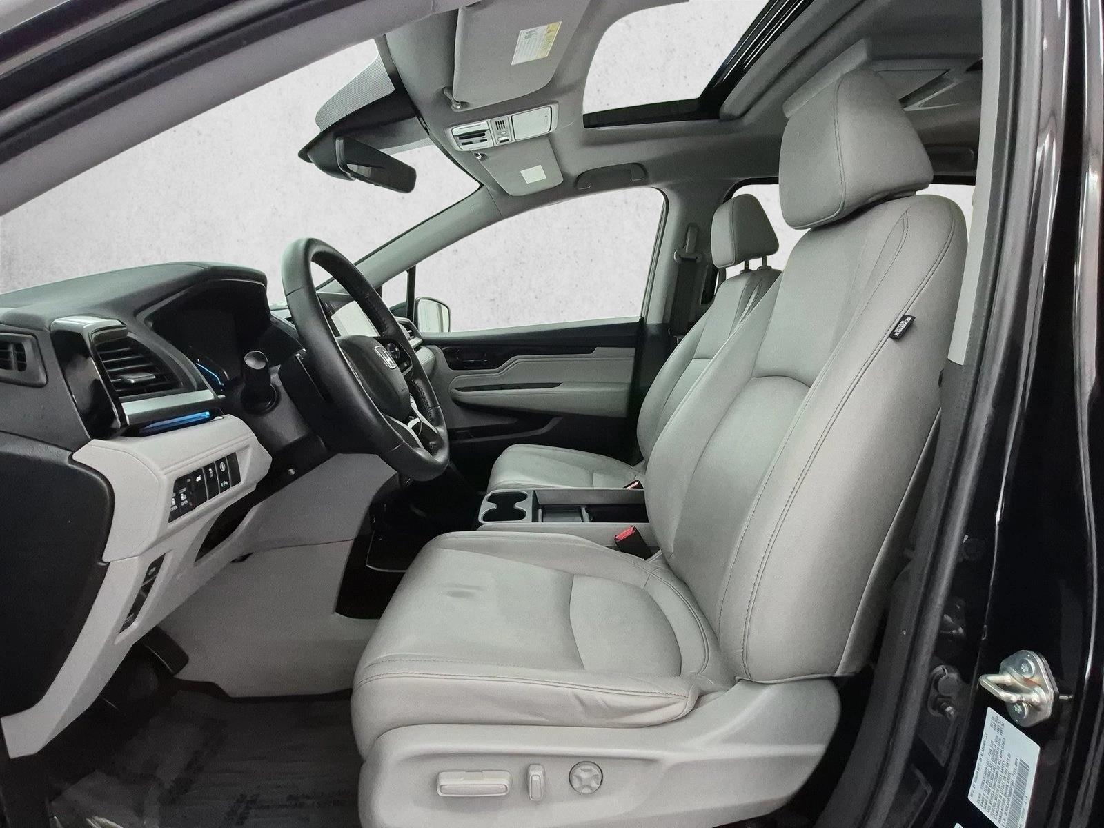 2021 Honda Odyssey Touring - Photo 17