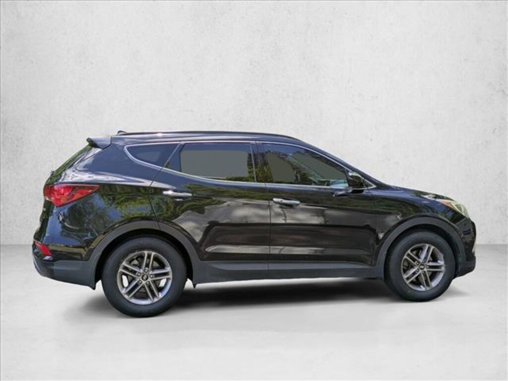 Used 2017 Hyundai Santa Fe 2.4L Sport Utility