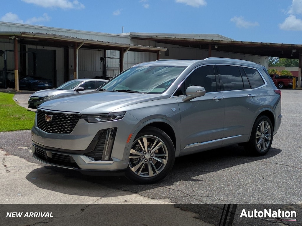 Used 2025 Cadillac XT6 FWD Premium Luxury Sport Utility