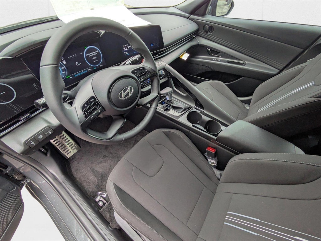 Certified 2025 Hyundai Elantra Hybrid Blue 4dr Car