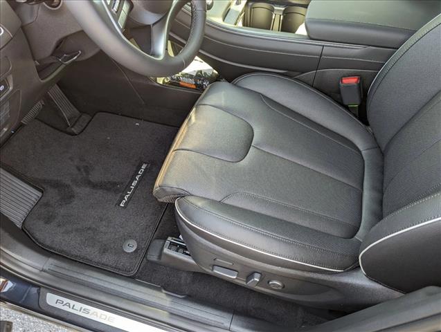 2024 Hyundai Palisade Limited photo 4