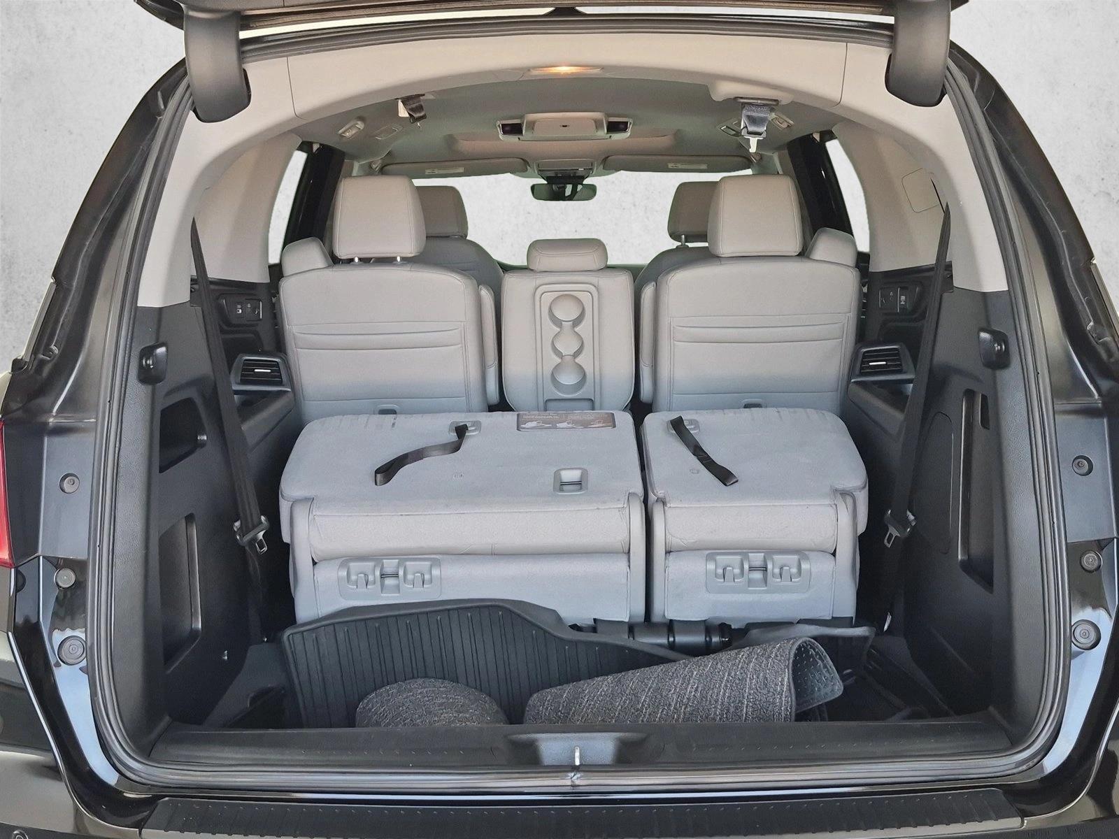 2021 Honda Odyssey Touring - Photo 6