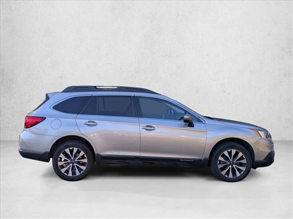 Used 2017 Subaru Outback Limited Sport Utility