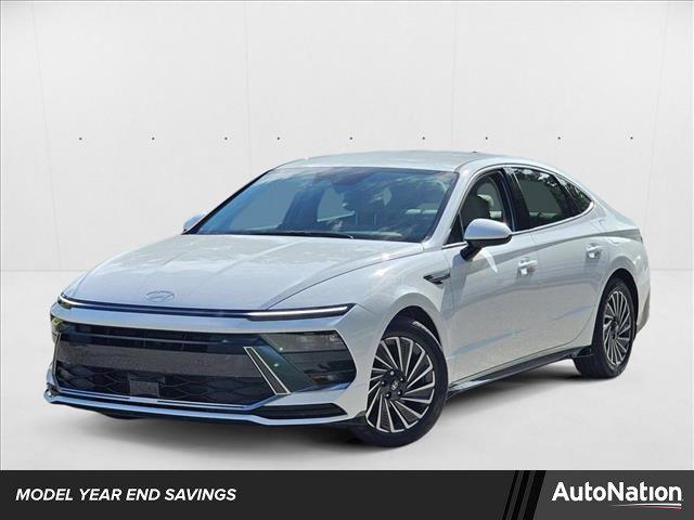 2025 Hyundai Sonata Hybrid SEL's photo