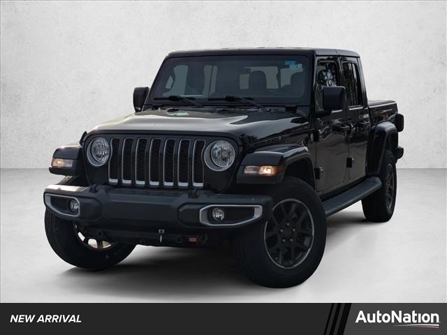 2022 Jeep Gladiator Overland's photo