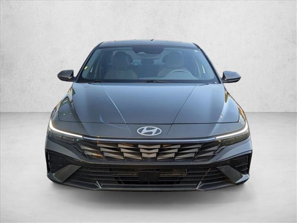 Certified 2025 Hyundai Elantra SEL Convenience 4dr Car