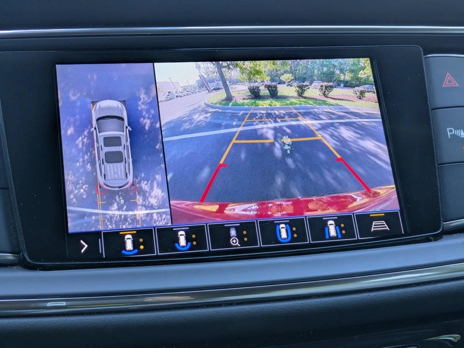 2021 Buick Enclave Essence - Photo 12