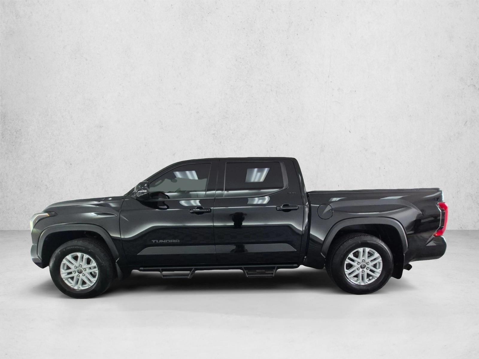 2022 Toyota Tundra SR5 - Photo 9