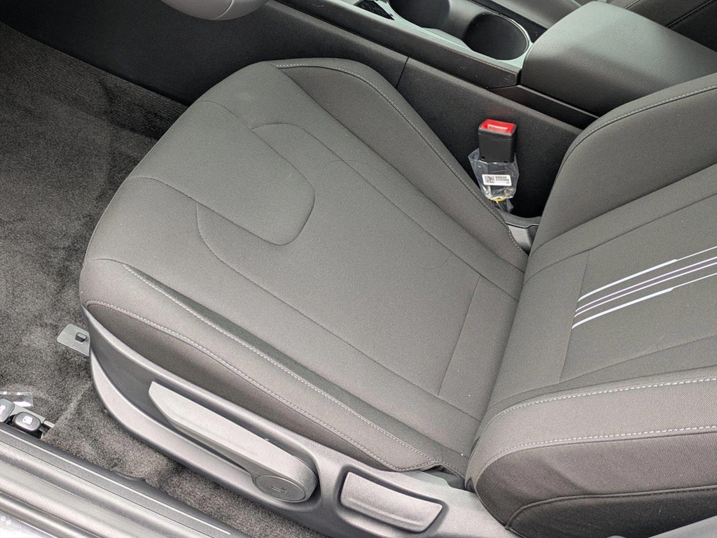 Certified 2025 Hyundai Elantra Hybrid Blue 4dr Car
