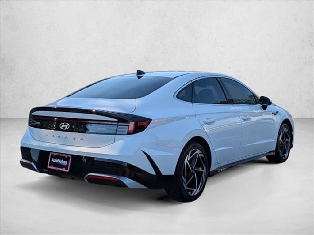 New 2026 Hyundai Sonata SEL Sport 4dr Car