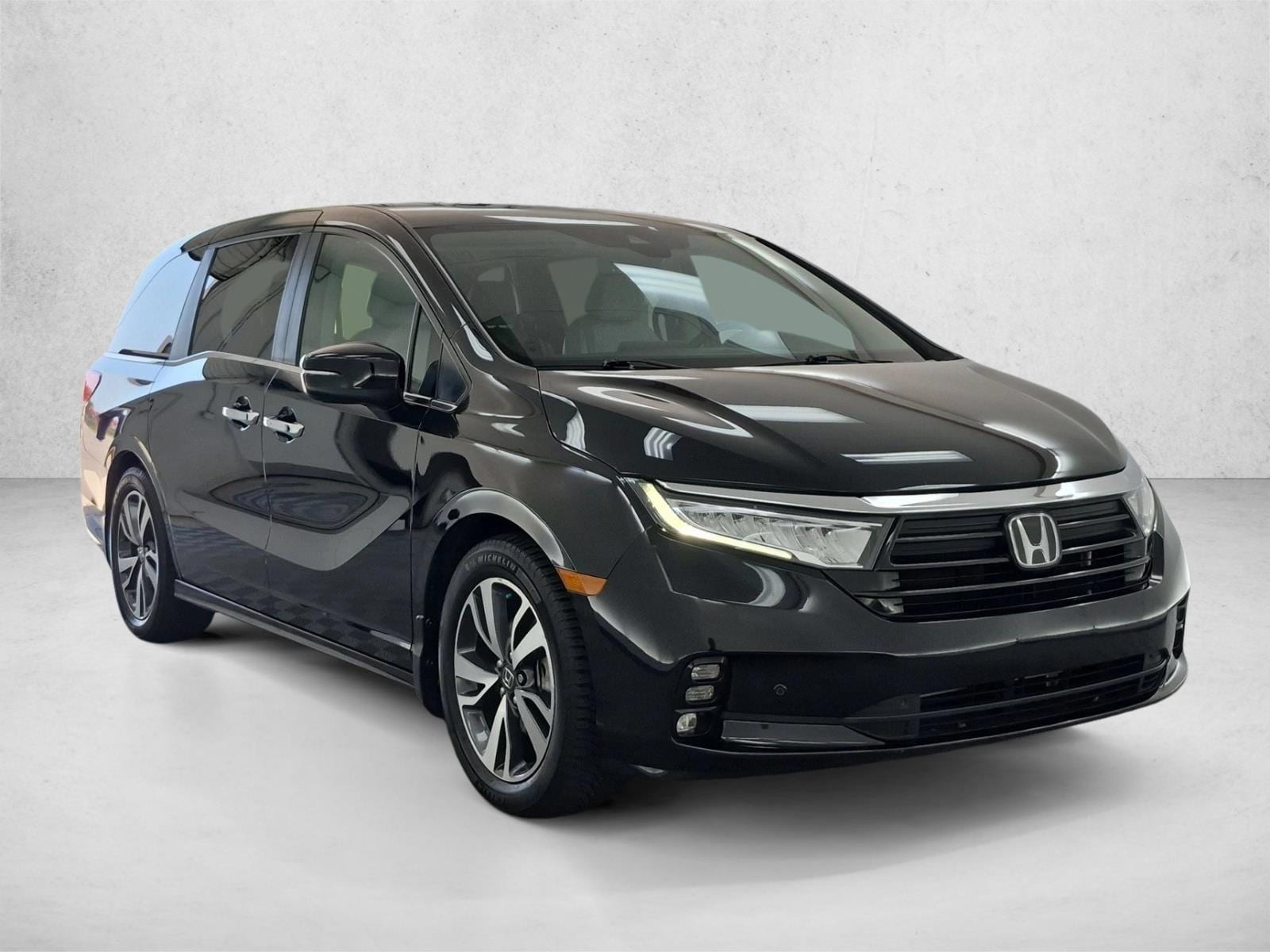 2021 Honda Odyssey Touring - Photo 3