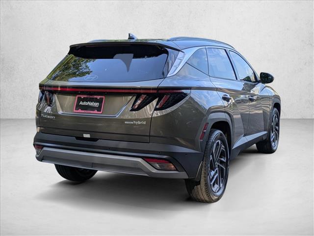 2025 Hyundai Tucson Hybrid Limited photo 2