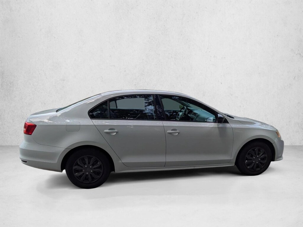 Used 2015 Volkswagen Jetta Sedan 2.0L S w/Technology 4dr Car