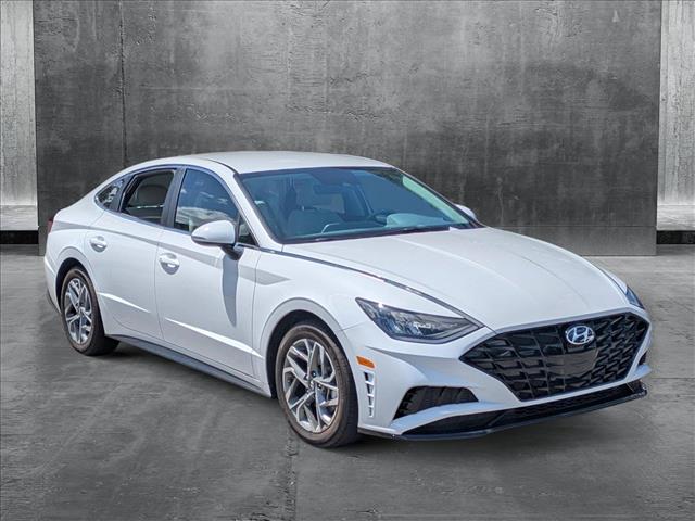 2023 Hyundai Sonata SEL photo 3