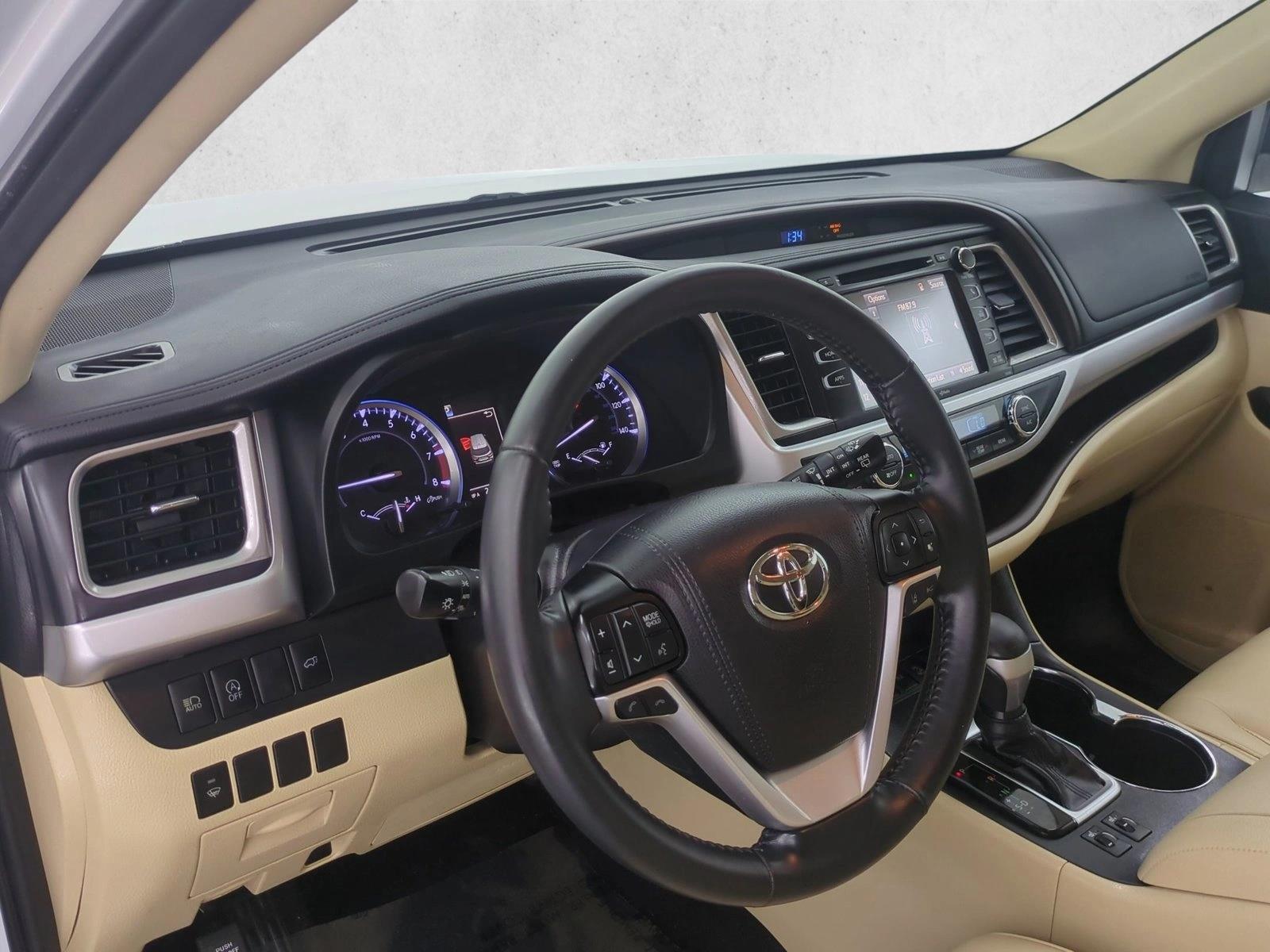 2019 Toyota Highlander XLE - Photo 10