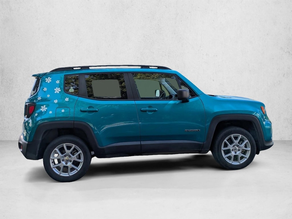 Used 2022 Jeep Renegade Latitude Sport Utility