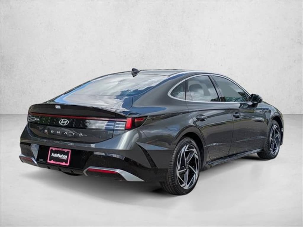 New 2026 Hyundai Sonata SEL Sport 4dr Car