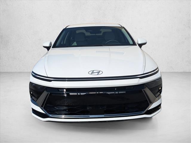 2024 Hyundai Sonata SEL photo 2