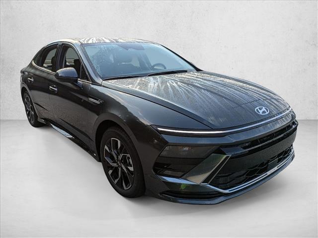 2024 Hyundai Sonata SEL photo 3