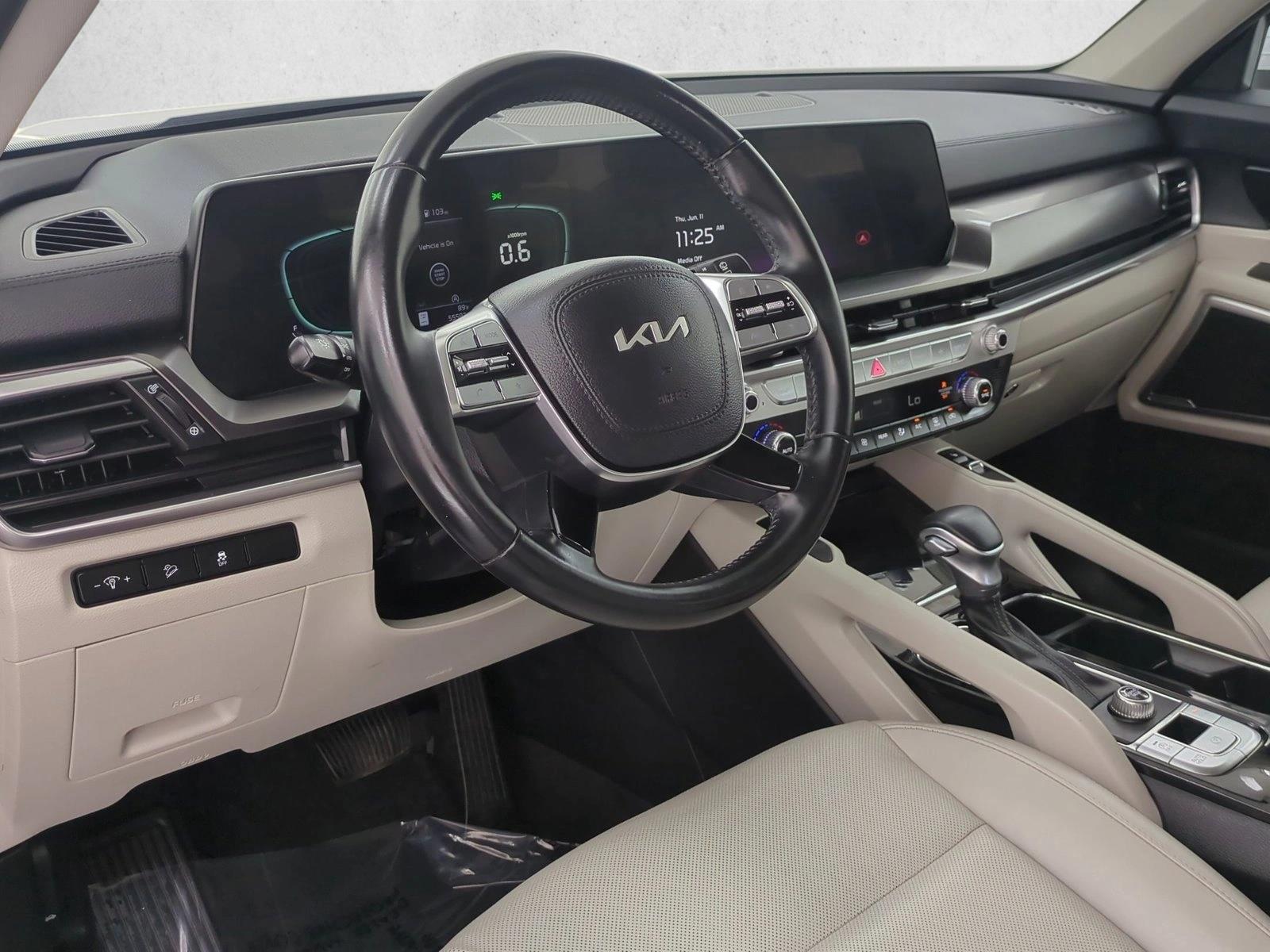 2023 Kia Telluride S - Photo 10