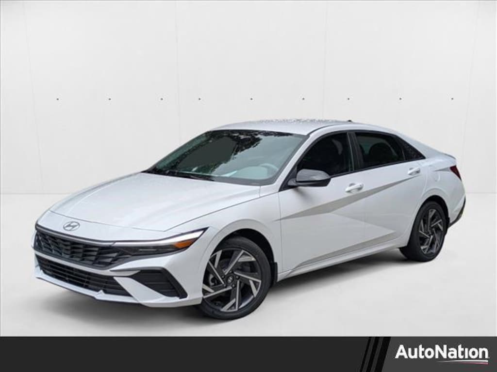 New 2025 Hyundai Elantra Hybrid SEL Sport 4dr Car