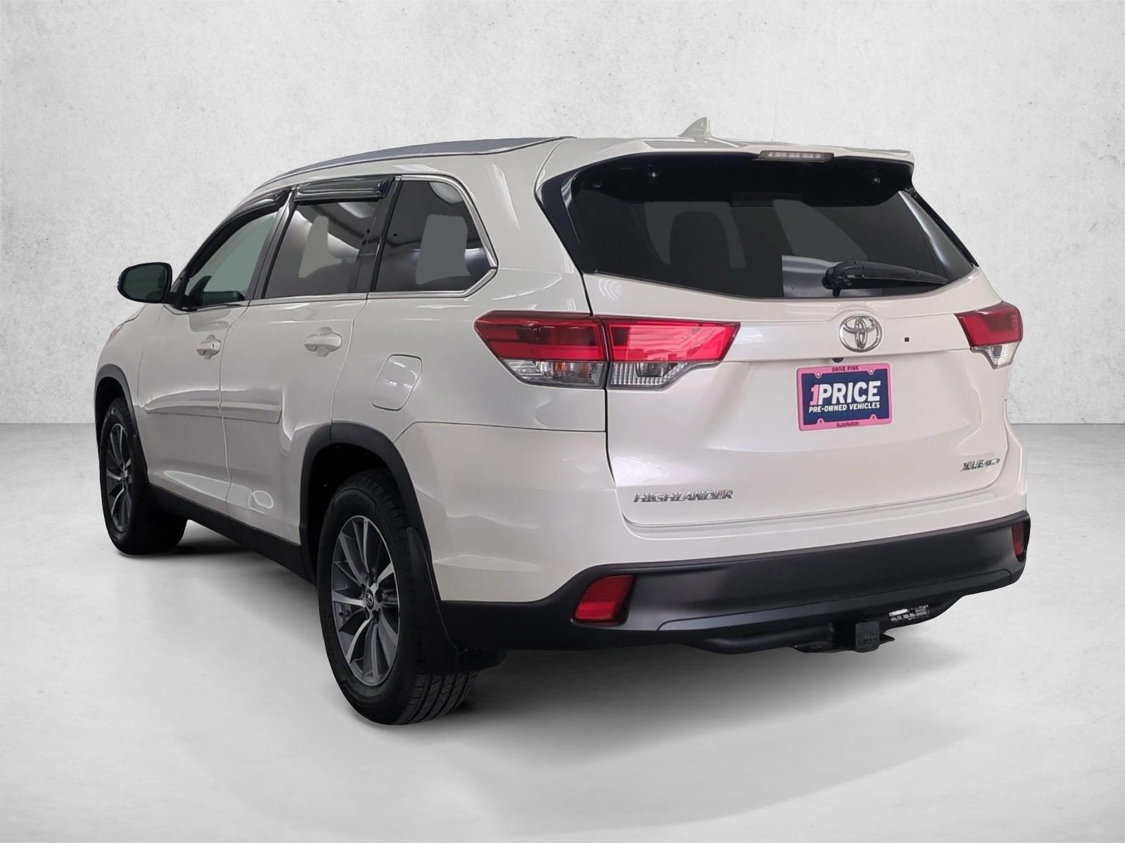 2019 Toyota Highlander XLE - Photo 8
