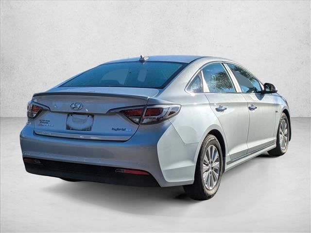 Used 2017 Hyundai Sonata Hybrid Base with VIN KMHE24L34HA066761 for sale in Hardeeville, SC