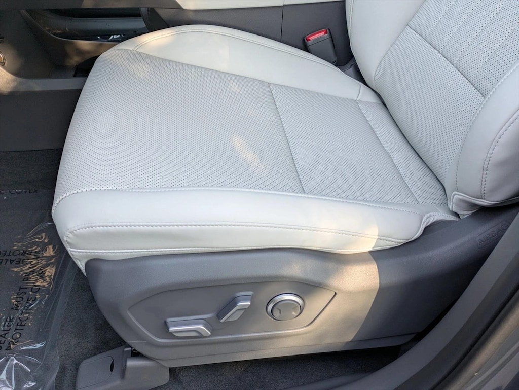 Used 2026 Hyundai Santa Fe Hybrid SEL Sport Utility