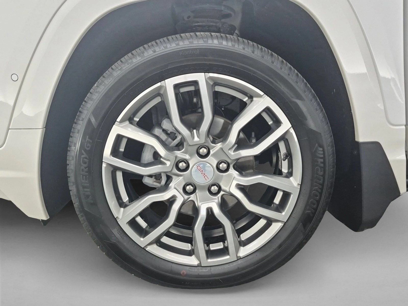 2024 GMC Terrain Denali - Photo 28