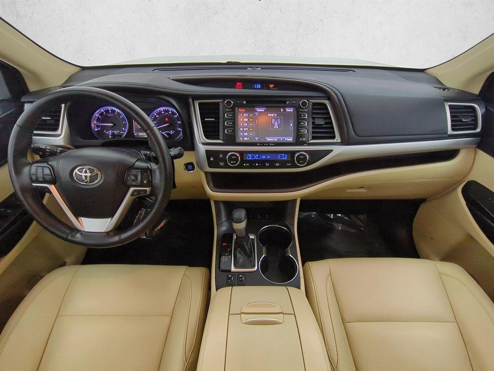 2019 Toyota Highlander XLE - Photo 20