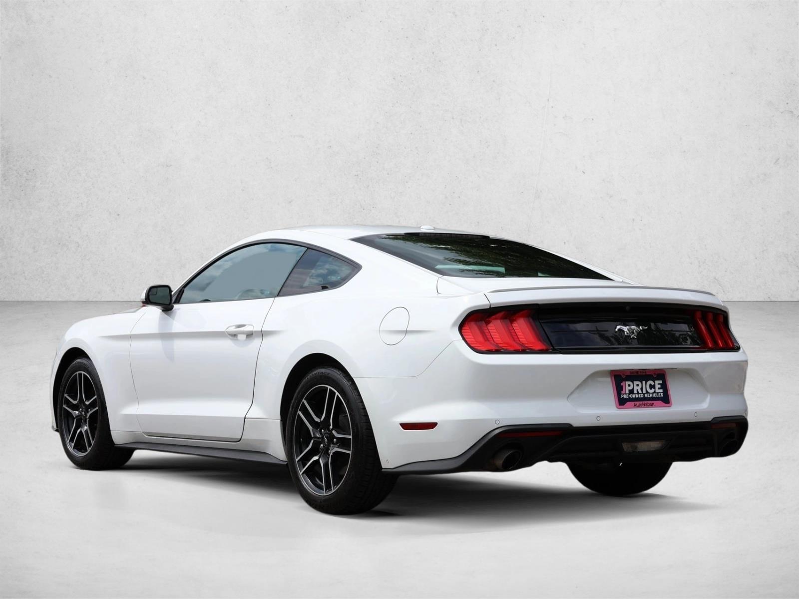 2018 Ford Mustang EcoBoost - Photo 7