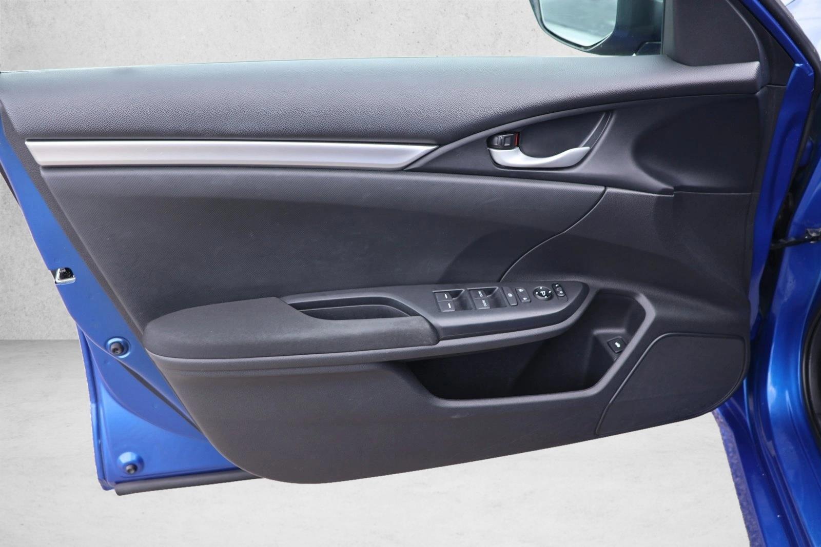 2018 Honda Civic LX - Photo 12