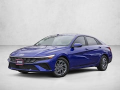 2024 Hyundai Elantra SEL 4dr Car