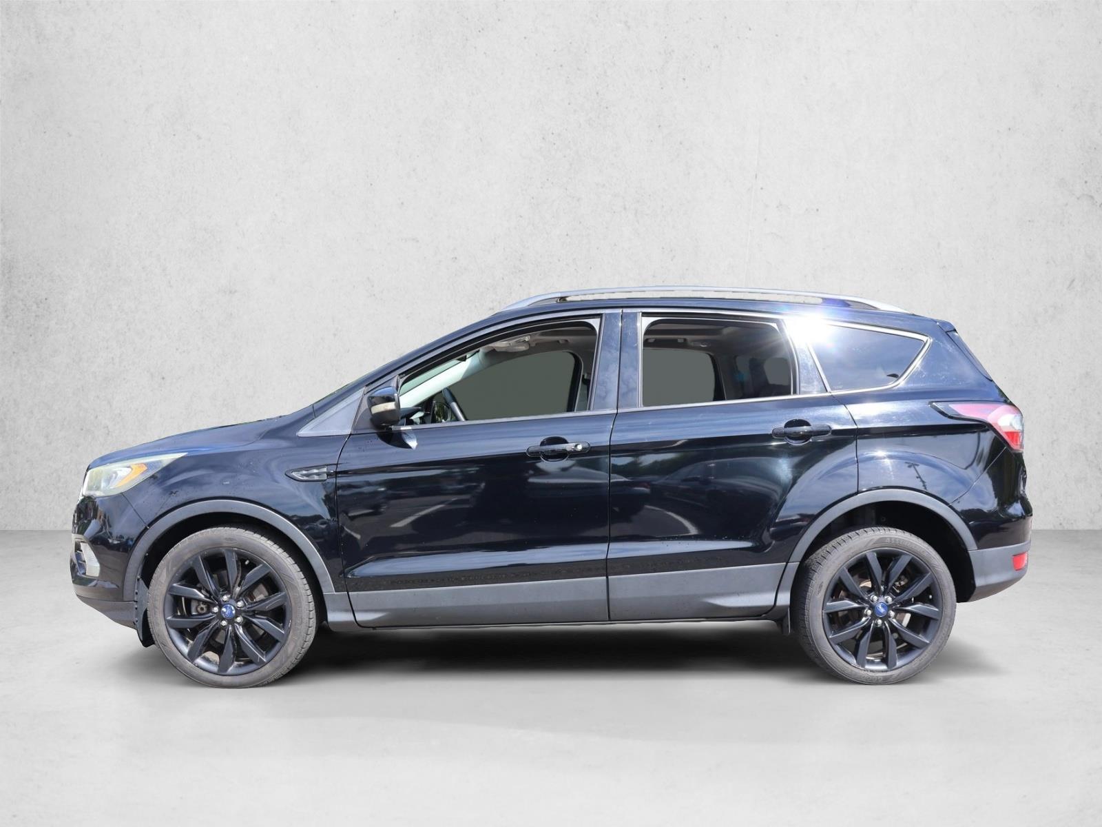 2017 Ford Escape Titanium - Photo 8