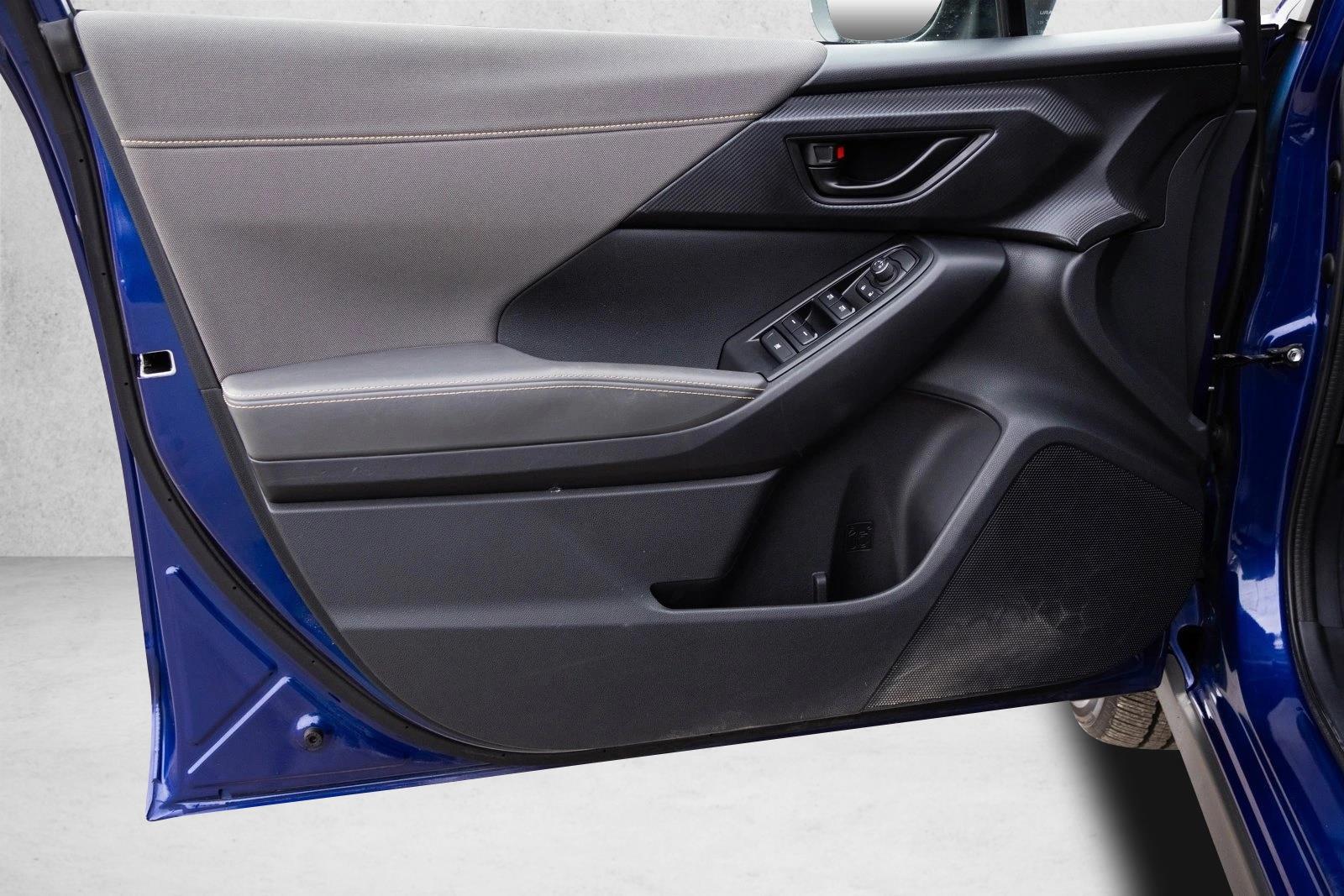 2024 SUBARU CROSSTREK - Image 12