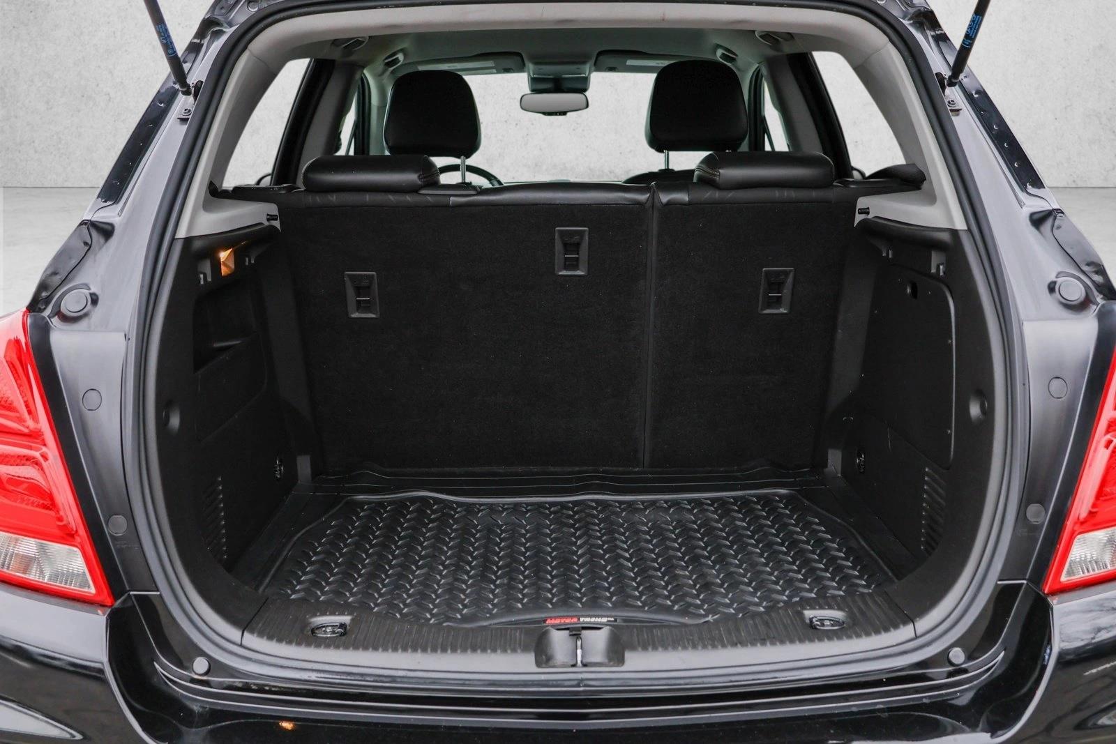 2019 CHEVROLET TRAX - Image 24