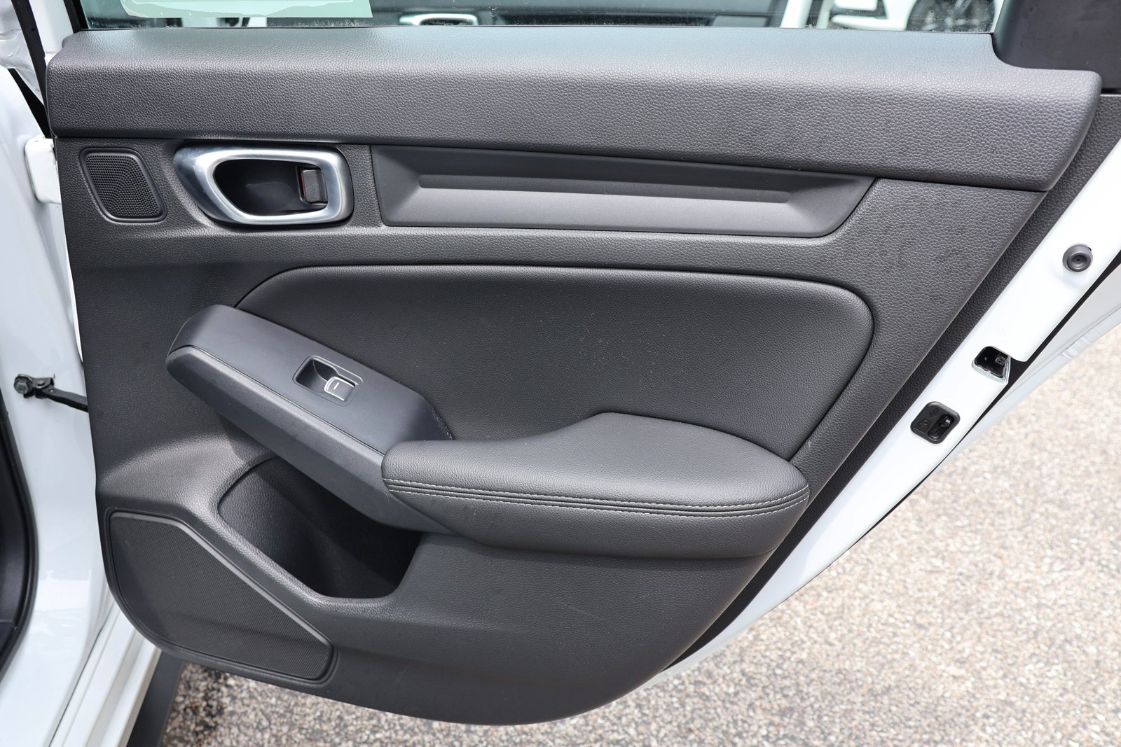 2024 Honda Civic Hatchback EX-L - Photo 25