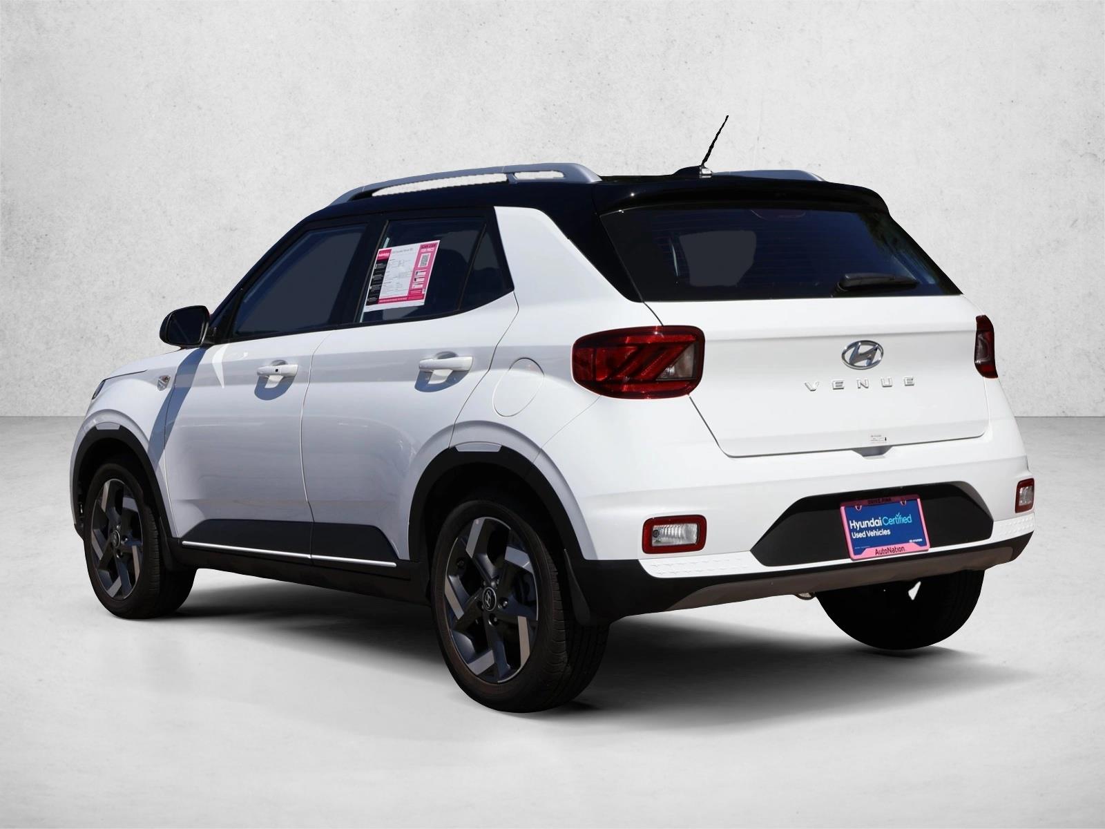 2026 Hyundai Venue SEL - Photo 7