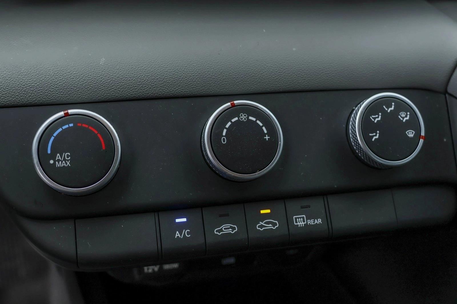 2025 HYUNDAI ELANTRA - Image 19