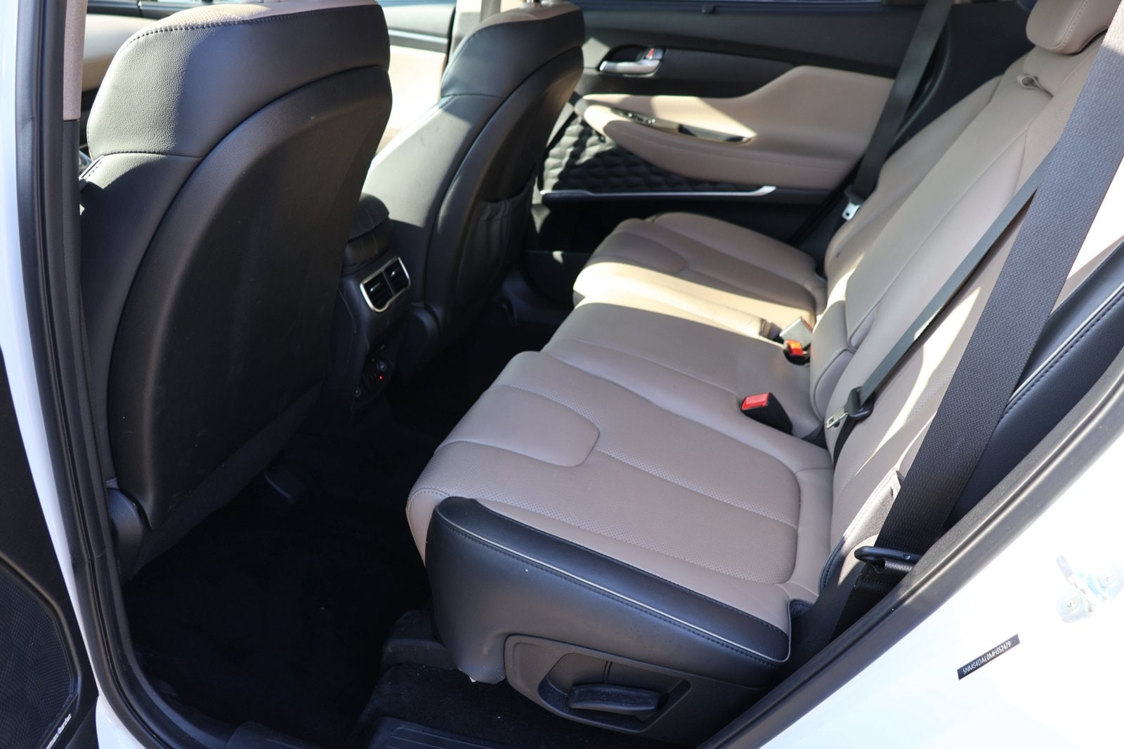 2021 Hyundai Santa Fe Limited - Photo 22