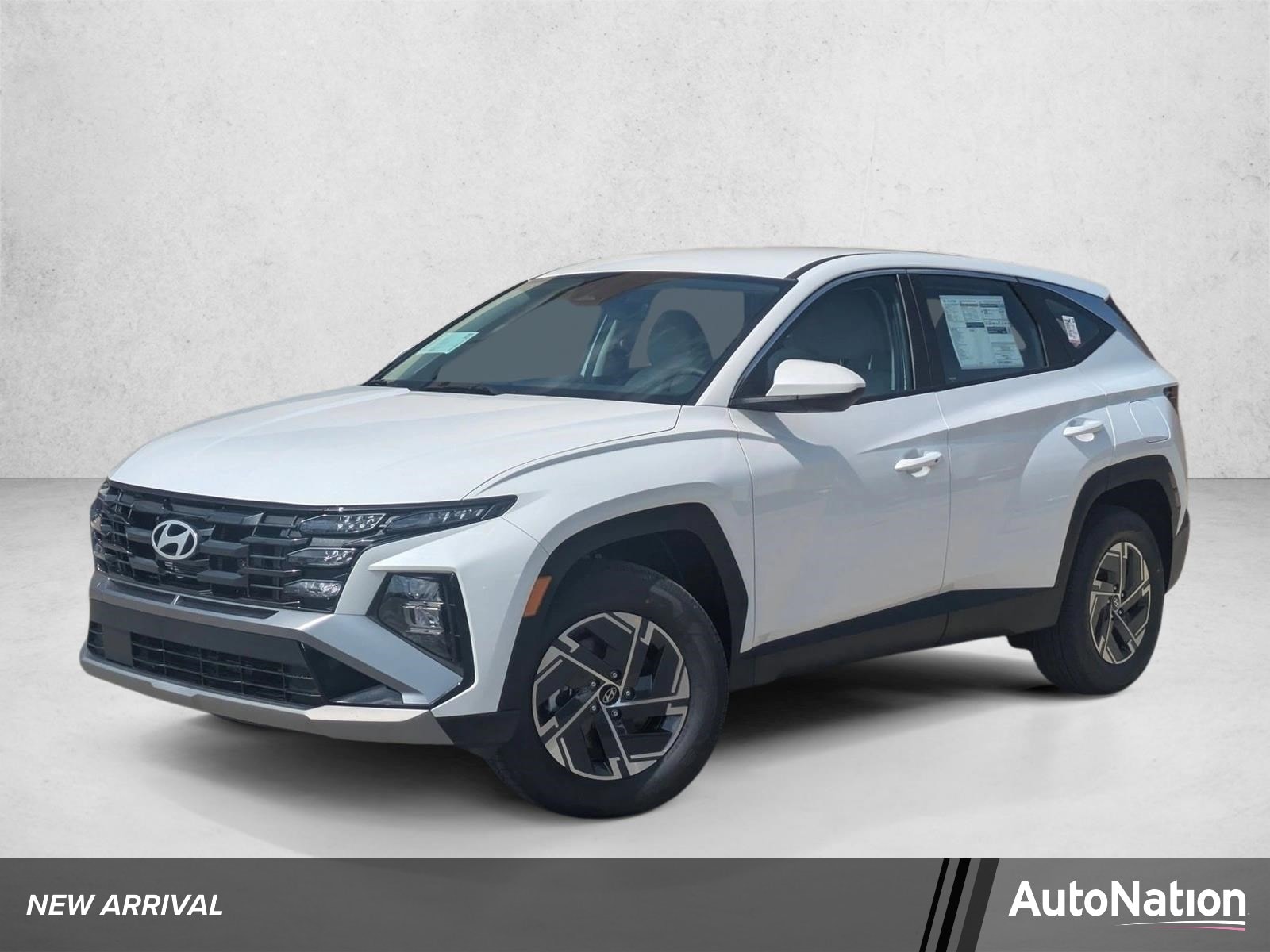 2026 Hyundai Tucson Blue SE HEV AWD's photo