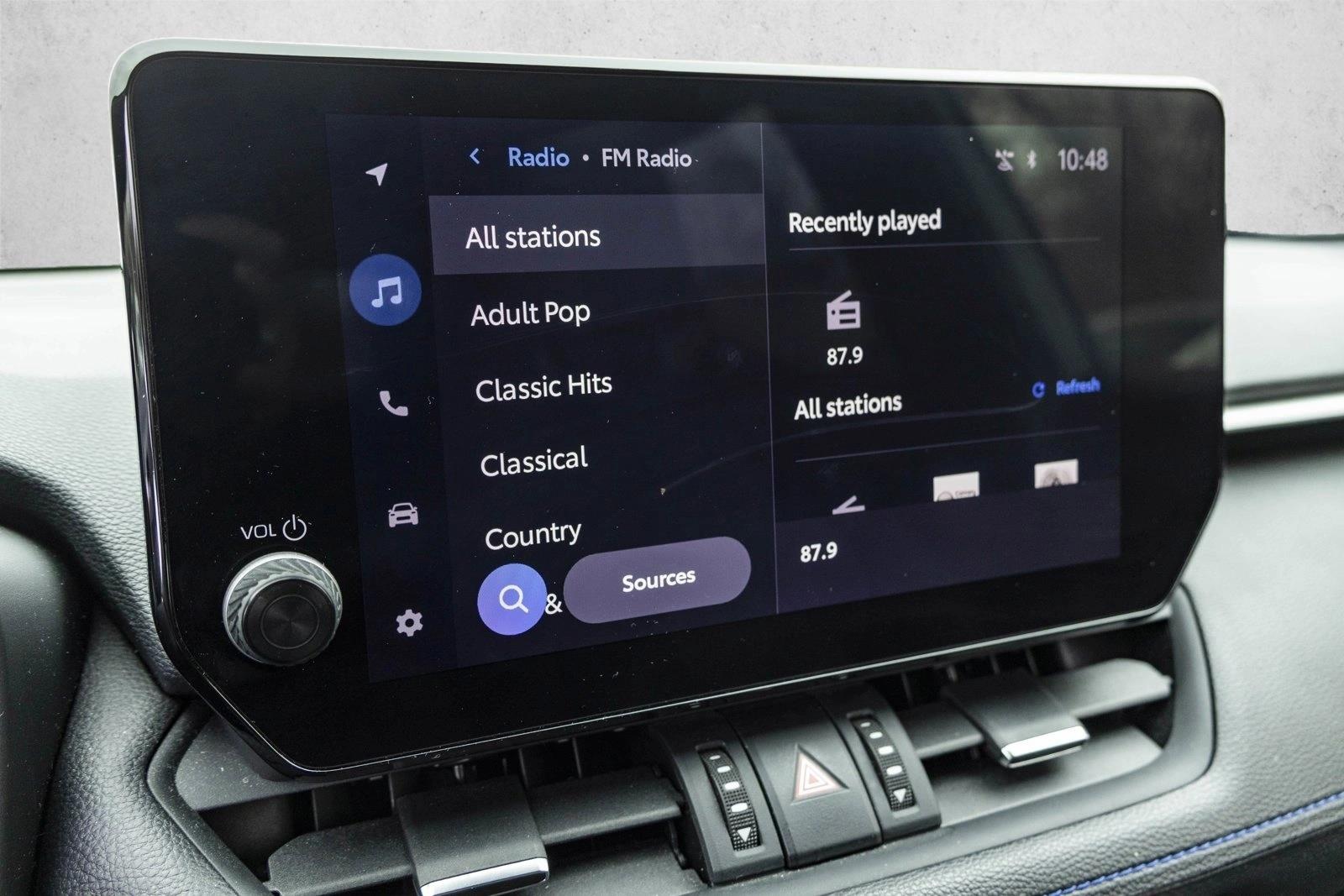 2023 TOYOTA RAV4 - Image 17