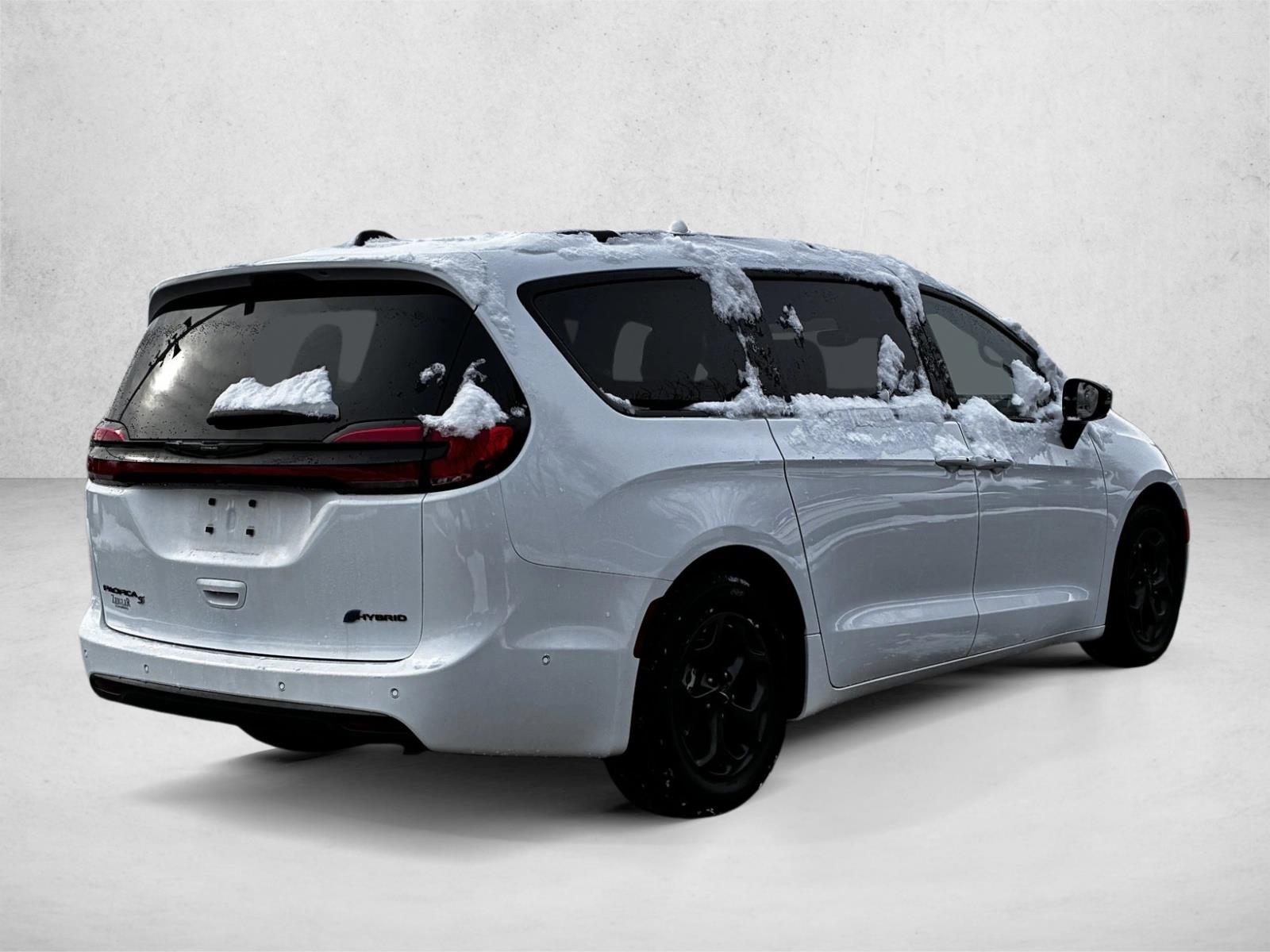 2024 CHRYSLER PACIFICA - Image 5