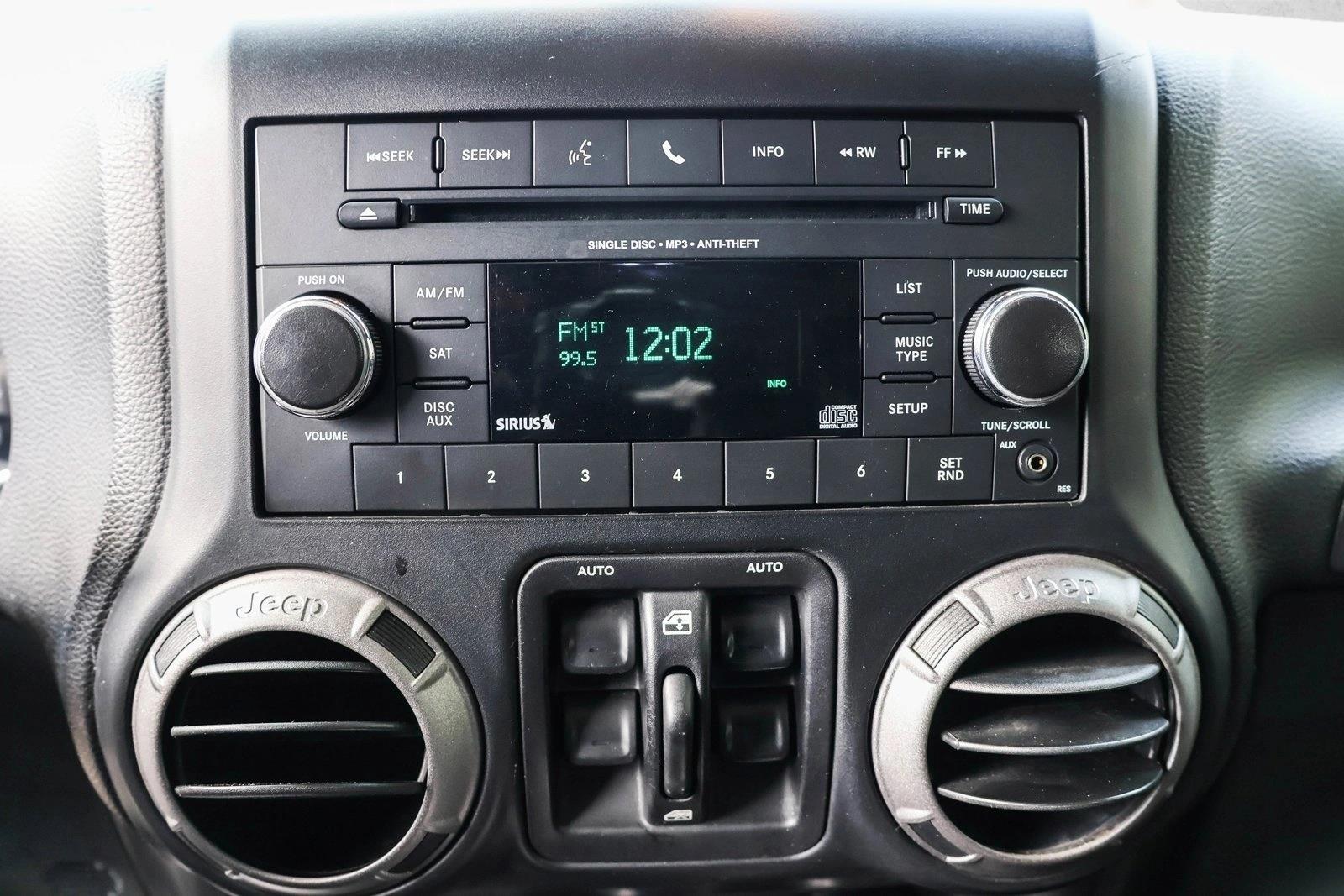 2013 JEEP WRANGLER - Image 15