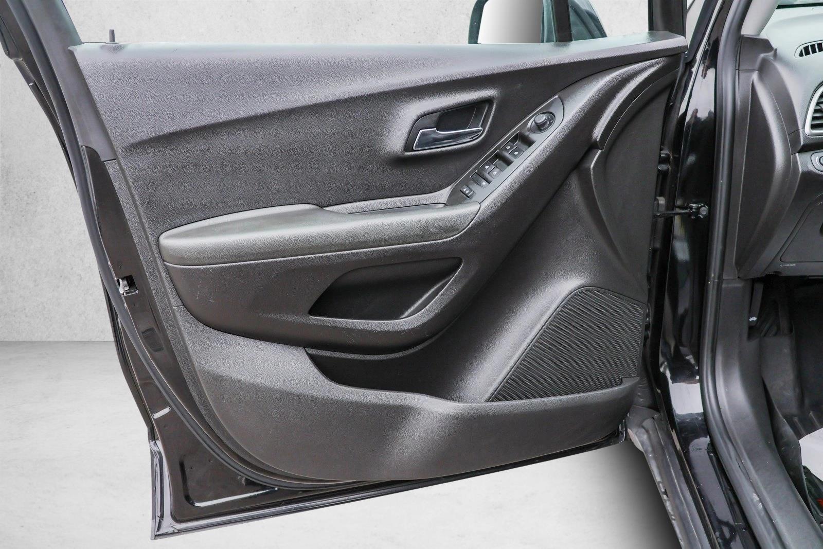 2019 CHEVROLET TRAX - Image 12